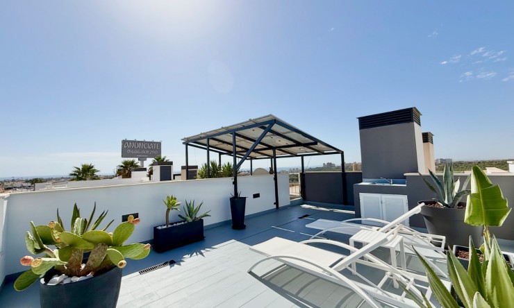 Videresalg - Frittliggende Villa - Orihuela Costa - Lomas de Cabo Roig
