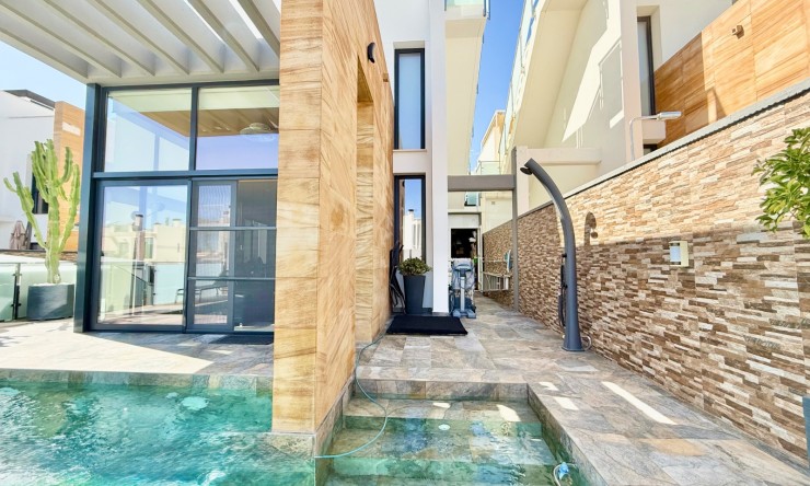 Videresalg - Frittliggende Villa - Orihuela Costa - Lomas de Cabo Roig