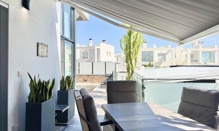 Videresalg - Frittliggende Villa - Orihuela Costa - Lomas de Cabo Roig