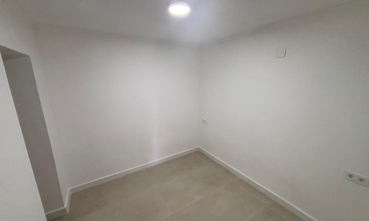 Re-Sale - Bungalow - Torrevieja - Torretas