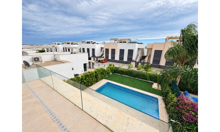 Wederverkoop - Vrijstaande Villa - Ciudad Quesada - Doña Pepa