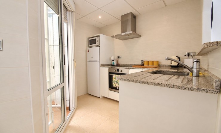 Re-Sale - Apartment - Orihuela Costa - Playa Flamenca