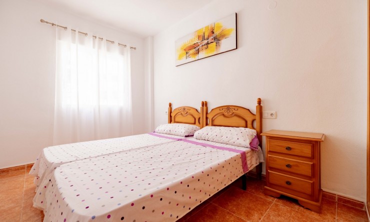 Re-Sale - Apartment - Torrevieja - Playa Los Locos