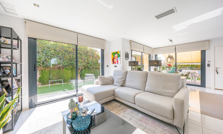 Re-Sale - Detached Villa - Ciudad Quesada - La Laguna