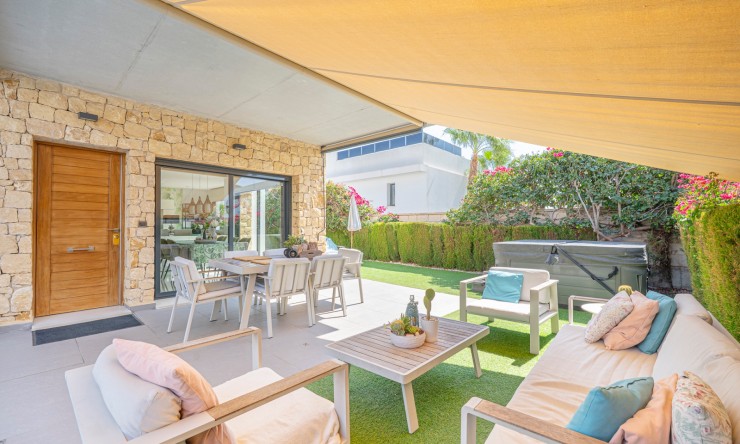 Re-Sale - Detached Villa - Ciudad Quesada - La Laguna