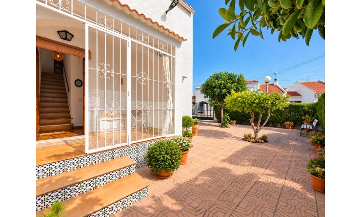 Reventa - Adosado - Torrevieja - Torrevieja - Centro