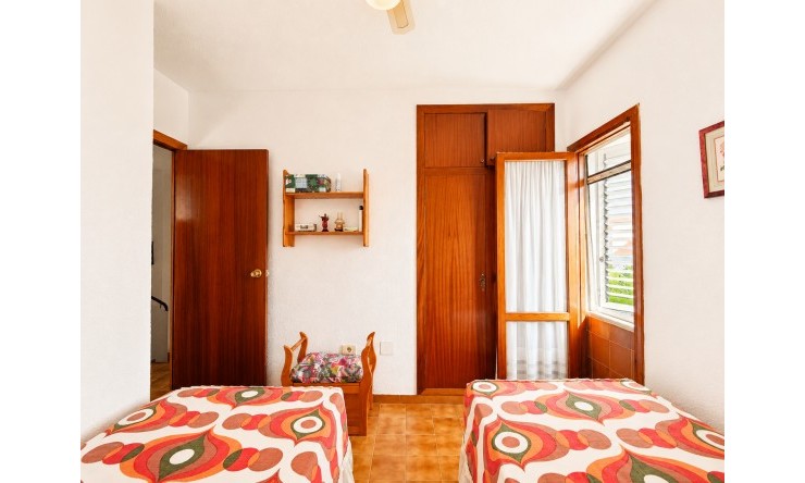 Reventa - Adosado - Torrevieja - Torrevieja - Centro