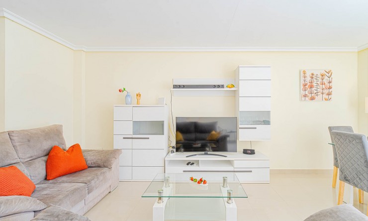 Videresalg - Frittliggende Villa - El Campello - Urb Els Banyets
