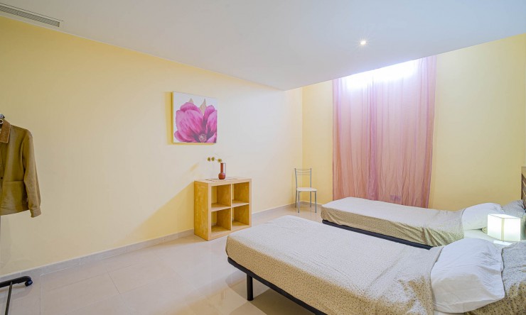 Videresalg - Frittliggende Villa - El Campello - Urb Els Banyets