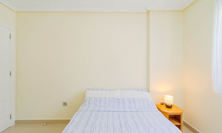 Videresalg - Frittliggende Villa - El Campello - Urb Els Banyets