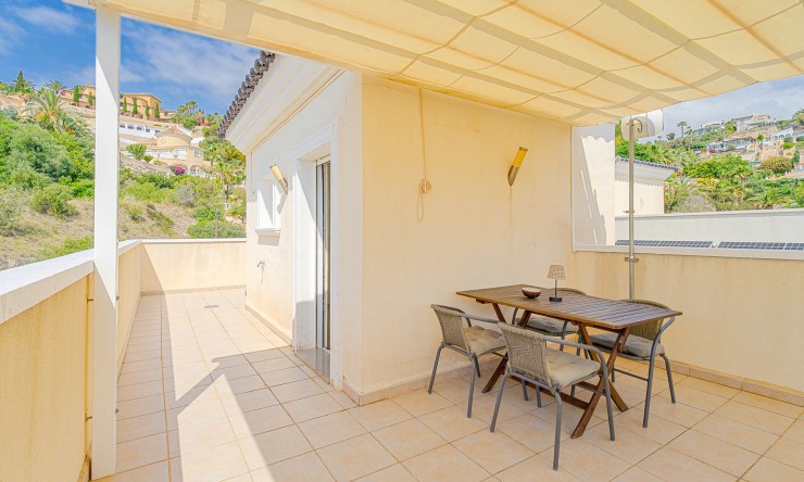 Videresalg - Frittliggende Villa - El Campello - Urb Els Banyets