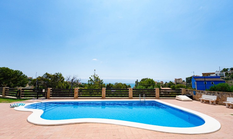 Videresalg - Frittliggende Villa - El Campello - Urb Els Banyets