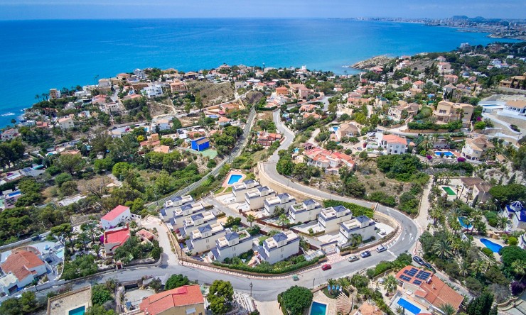 Videresalg - Frittliggende Villa - El Campello - Urb Els Banyets