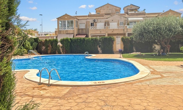 Reventa - Adosado - Torrevieja - Torrevieja - Centro