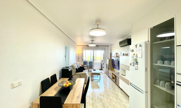 Re-Sale - Apartment - Torrevieja - San Luis