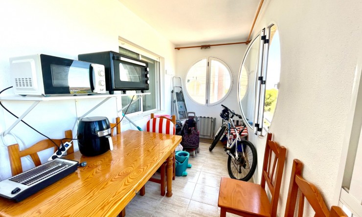 Re-Sale - Apartment - Torrevieja - San Luis