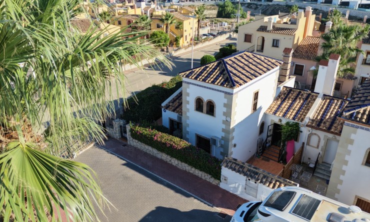 Wederverkoop - Halfvrijstaand - Algorfa - La Finca Golf Resort