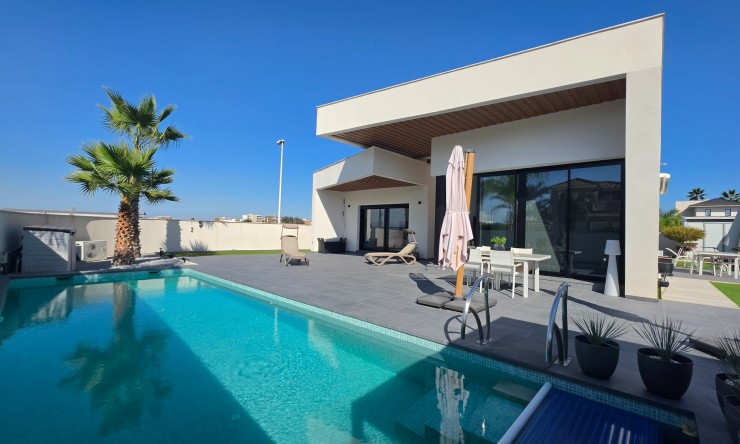 Re-Sale - Detached Villa - Formentera del Segura - Fincas de La Vega