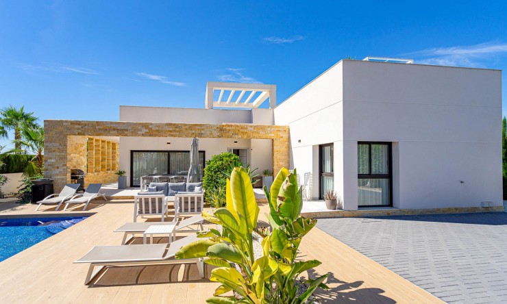 Wederverkoop - Vrijstaande Villa - Ciudad Quesada - Doña Pepa