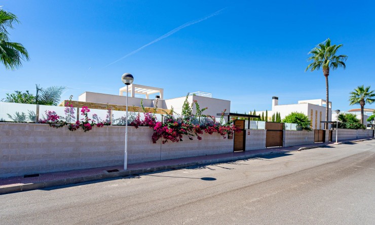 Wederverkoop - Vrijstaande Villa - Ciudad Quesada - Doña Pepa
