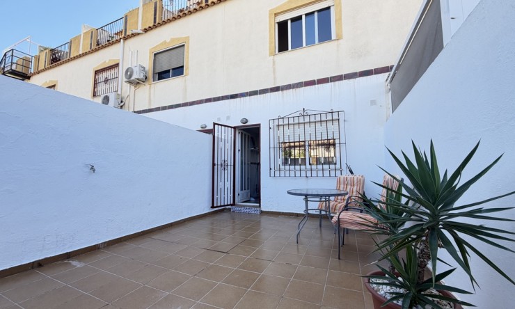 Wederverkoop - Herenhuis - Orihuela Costa - La Zenia