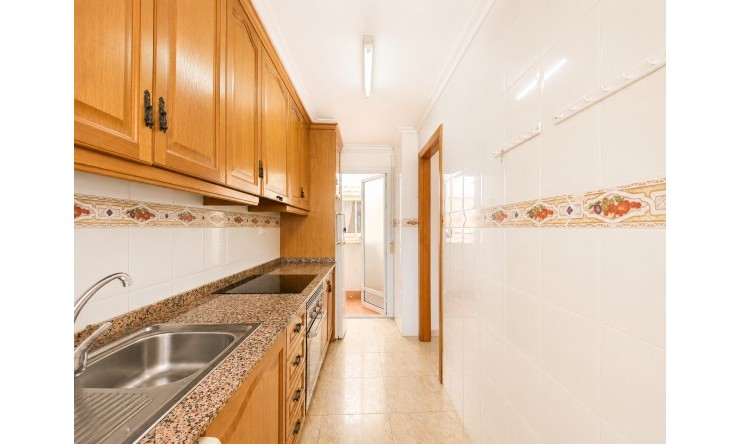 Re-Sale - Apartment - Torrevieja - Playa Del Cura