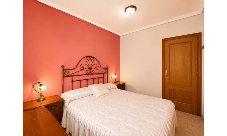 Re-Sale - Apartment - Torrevieja - Playa Del Cura