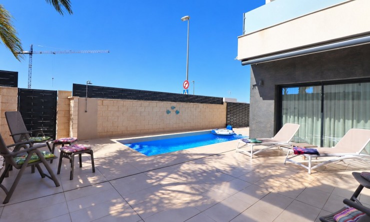 Videresalg - Frittliggende Villa - Benijofar - Benijofar - Landsby