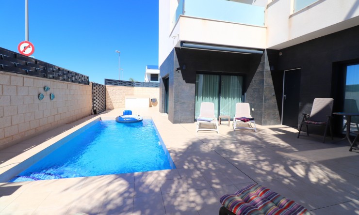Videresalg - Frittliggende Villa - Benijofar - Benijofar - Landsby