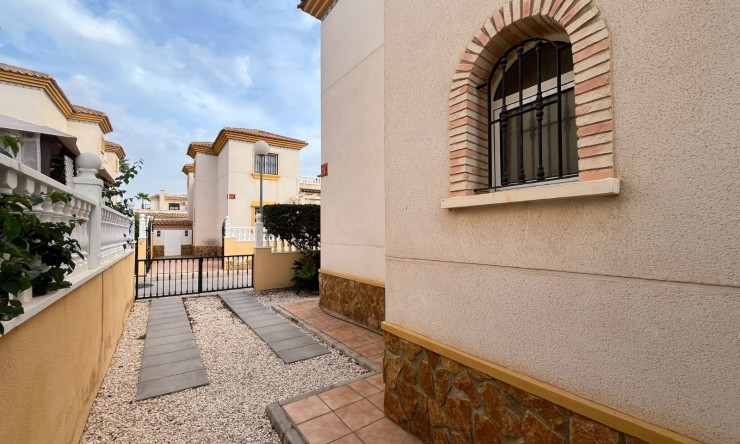 Videresalg - Firemannsvilla - Orihuela Costa - Villamartin
