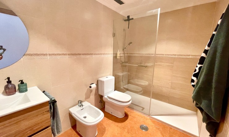 Reventa - Apartamento - Catral - pueblo
