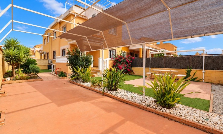 Wederverkoop - Vierkante Villa - Ciudad Quesada - Lo Marabu