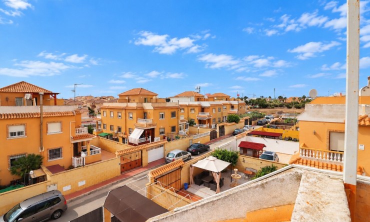 Wederverkoop - Vierkante Villa - Ciudad Quesada - Lo Marabu