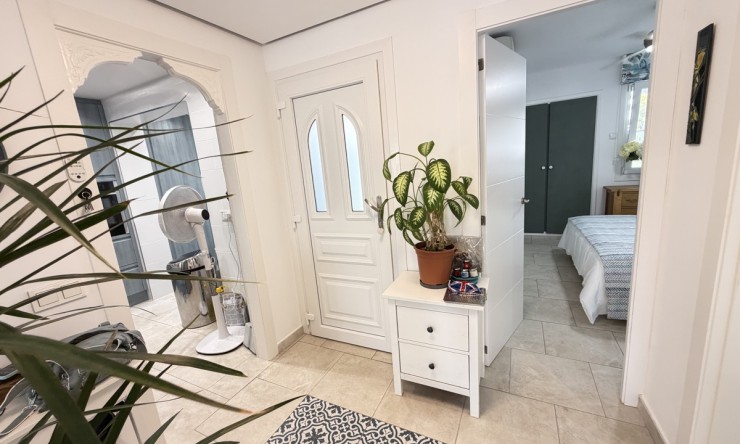 Wederverkoop - Bungalow - Orihuela Costa - Villamartin