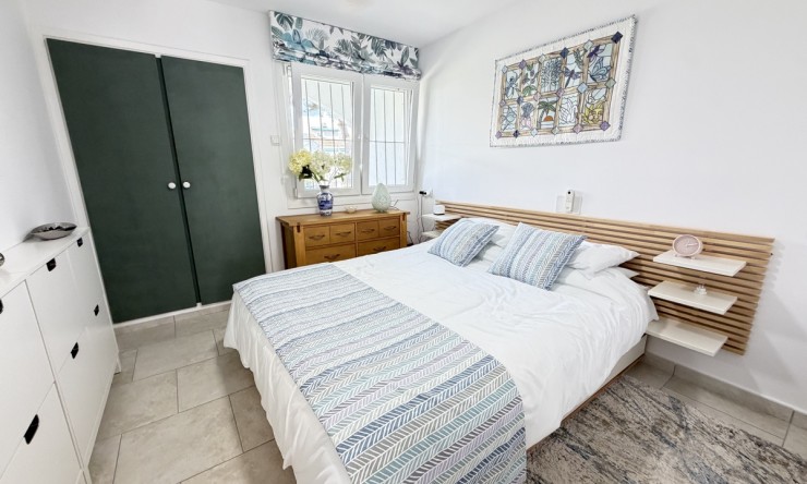 Wederverkoop - Bungalow - Orihuela Costa - Villamartin