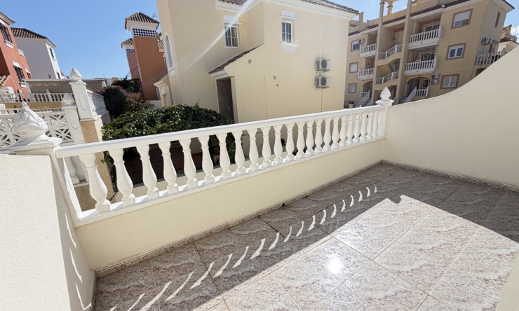 Videresalg - Rekkehus - Orihuela Costa - Villamartin
