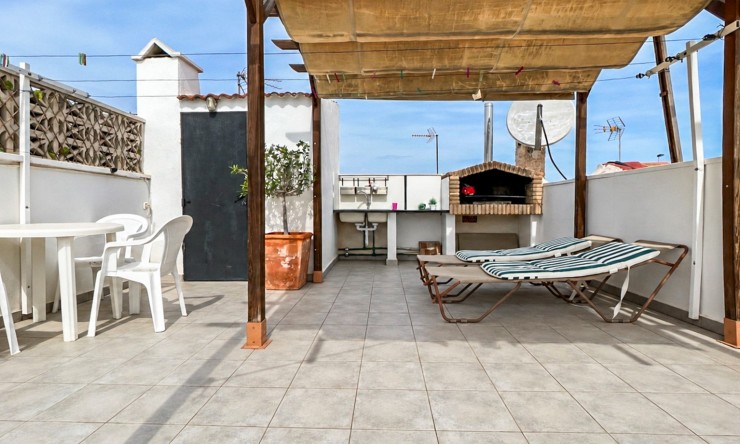 Re-Sale - Bungalow - Torrevieja - La Siesta - El Salado -  Torreta
