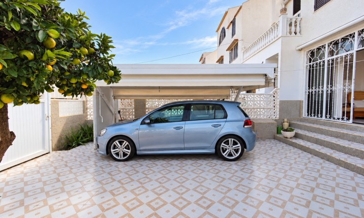 Re-Sale - Townhouse - Torrevieja - Torrevieja - Centre