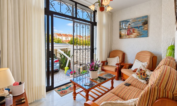 Re-Sale - Townhouse - Torrevieja - Torrevieja - Centre