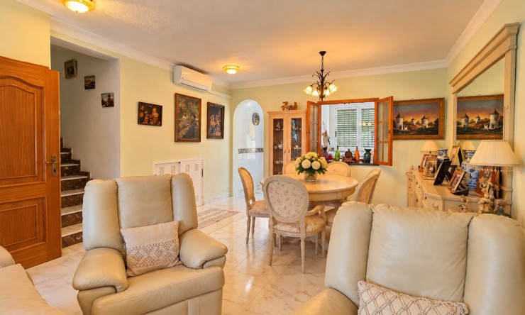 Re-Sale - Townhouse - Torrevieja - Torrevieja - Centre