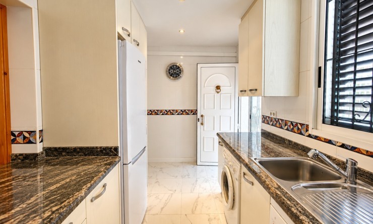 Re-Sale - Townhouse - Torrevieja - Torrevieja - Centre