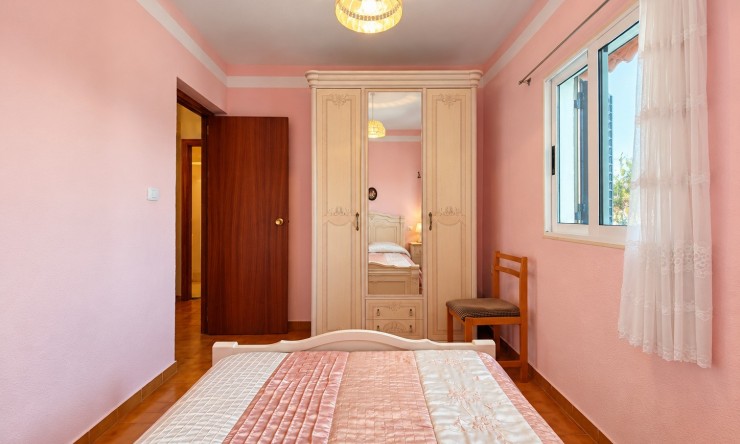 Re-Sale - Townhouse - Torrevieja - Torrevieja - Centre