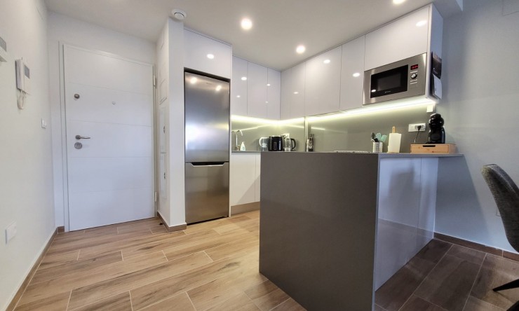 Reventa - Apartamento - Orihuela Costa - Villamartin