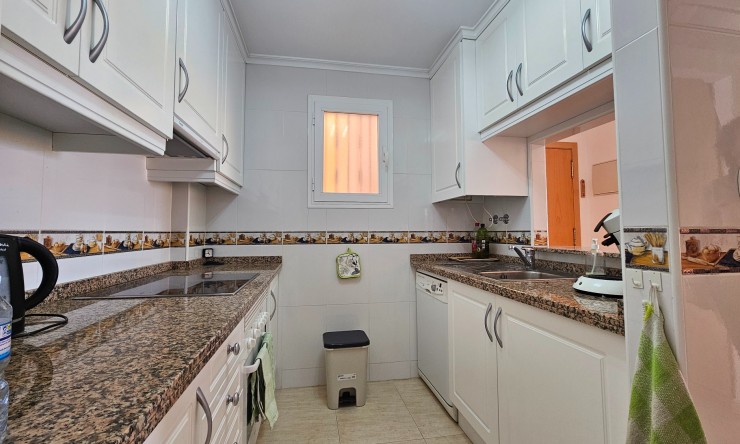 Re-Sale - Apartment - Torrevieja - Torreblanca