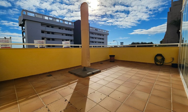 Re-Sale - Apartment - Torrevieja - Torreblanca