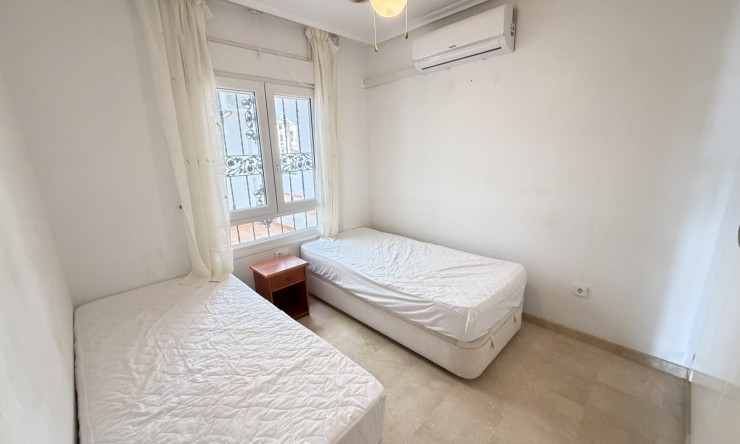 Re-Sale - Apartment - Orihuela Costa - Villamartin