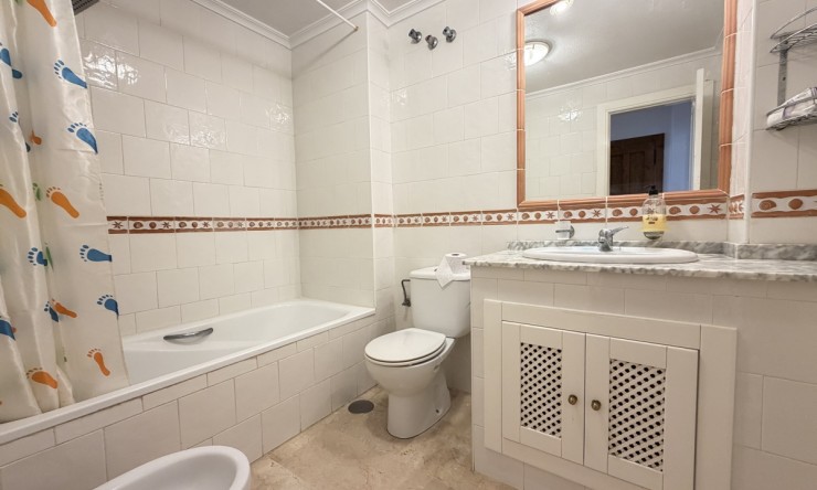 Re-Sale - Apartment - Orihuela Costa - Villamartin