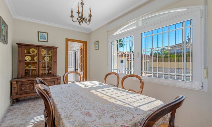 Videresalg - Frittliggende Villa - Ciudad Quesada - Ciudad Quesada - Byen