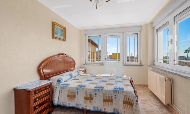 Videresalg - Frittliggende Villa - Ciudad Quesada - Ciudad Quesada - Byen