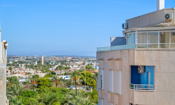 Re-Sale - Apartment - Torrevieja - Torrevieja - Centre